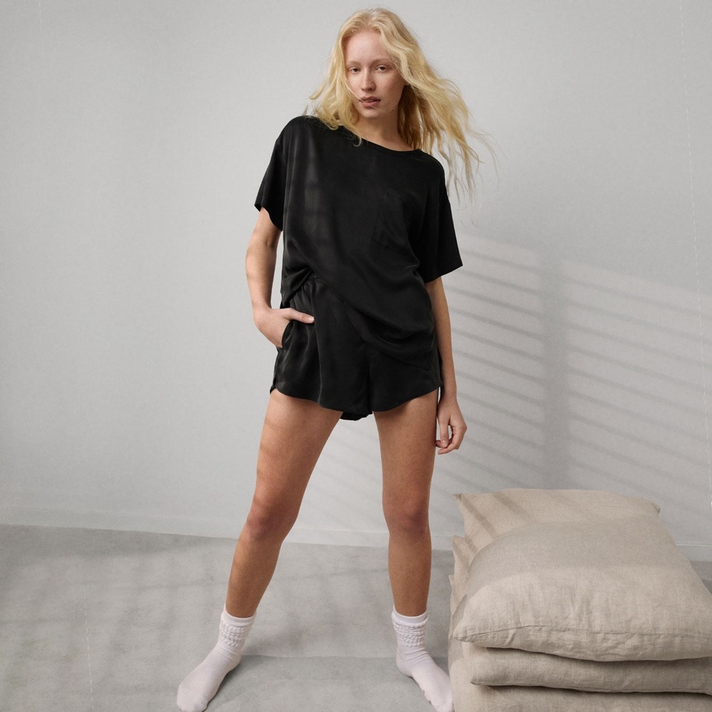 Lunya Washable Silk Tee Short Set Black